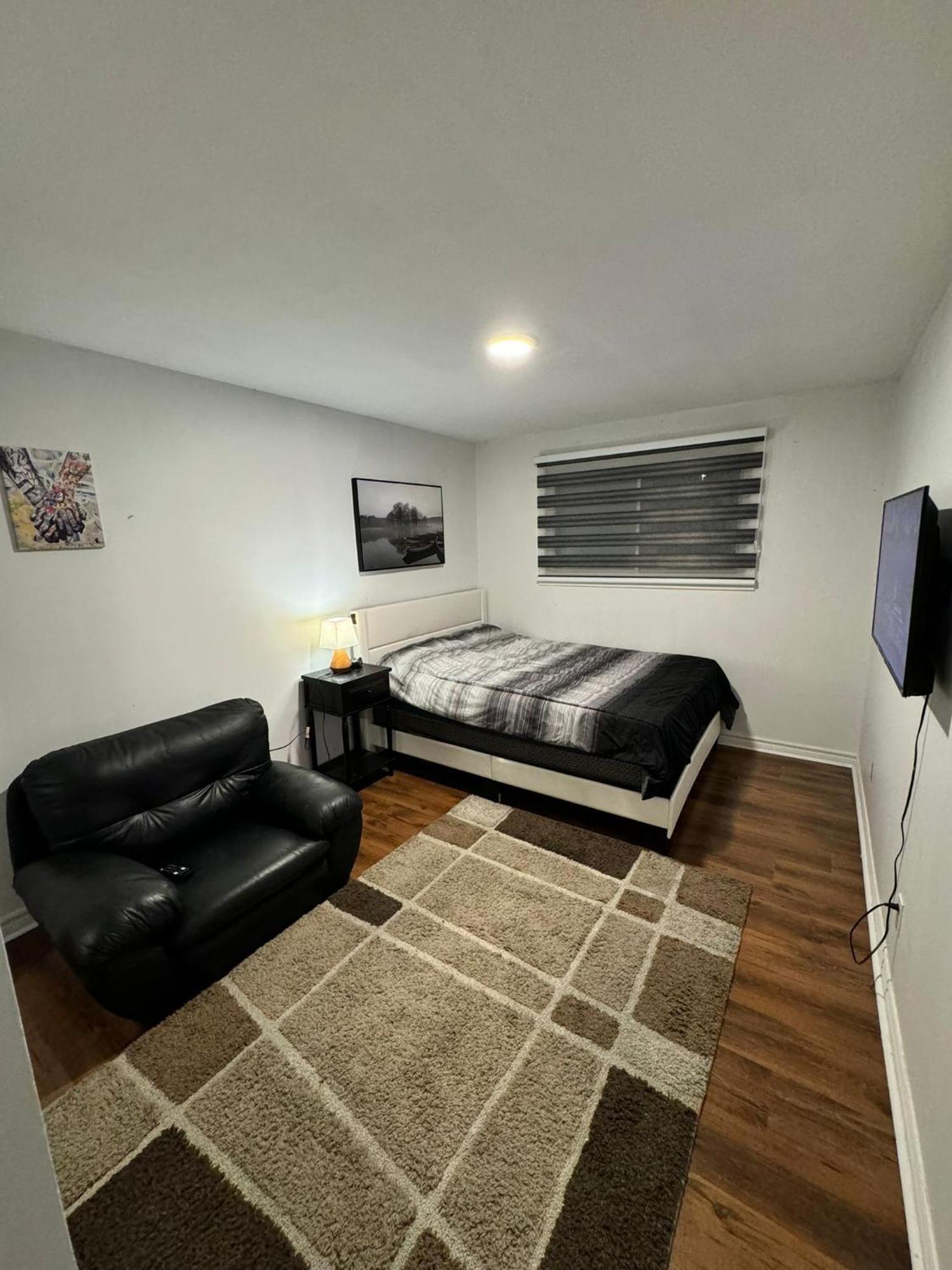 28 Bingham Road Hotel Brampton Luaran gambar